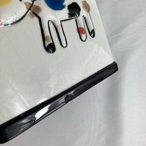 Jenny Faw Cats & Dogs Ceramic Tissue Box Cover 5 x 6" Chip - Picture 9 of 9